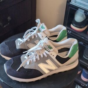 New Balance Black and Green Sneakers